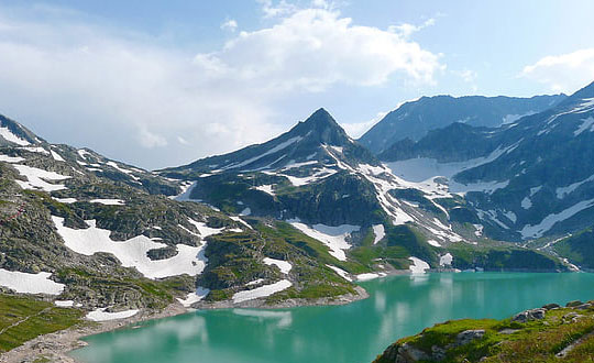 唐詩取名男孩名字,詩詞中適合男孩的名字