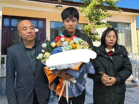 解清帥從窮小子逆襲為富二代，解清帥名字打分，解析