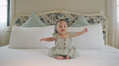 出自古詩詞有深意的寶寶名字，傳統(tǒng)詩詞中蘊(yùn)藏的驚艷好名