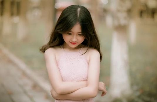 姓謝好聽稀少的女孩名字，謝姓詩經(jīng)中唯美的名字