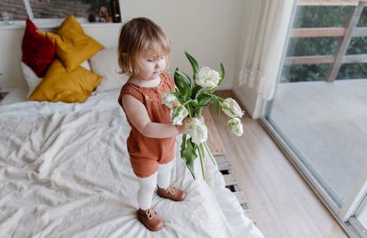 女孩起名，季姓女孩名字大全洋氣   