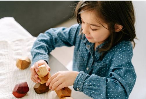 女孩起名,女孩帶木字漂亮有涵養(yǎng)的名字有哪些？